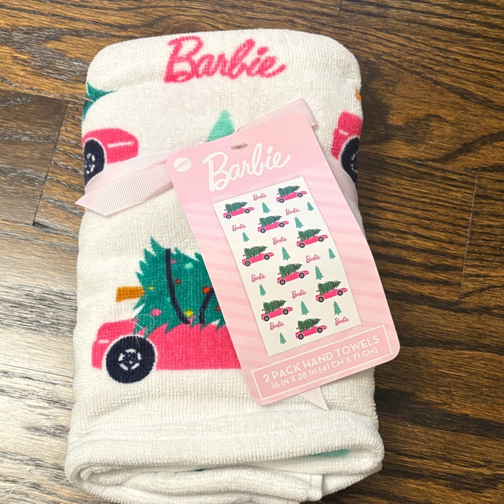 NWT Barbie Festive Hand Towel Set